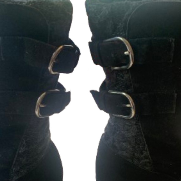 Muk Luks Mid Calf Faux Suede Jean Boot - Picture 4 of 10